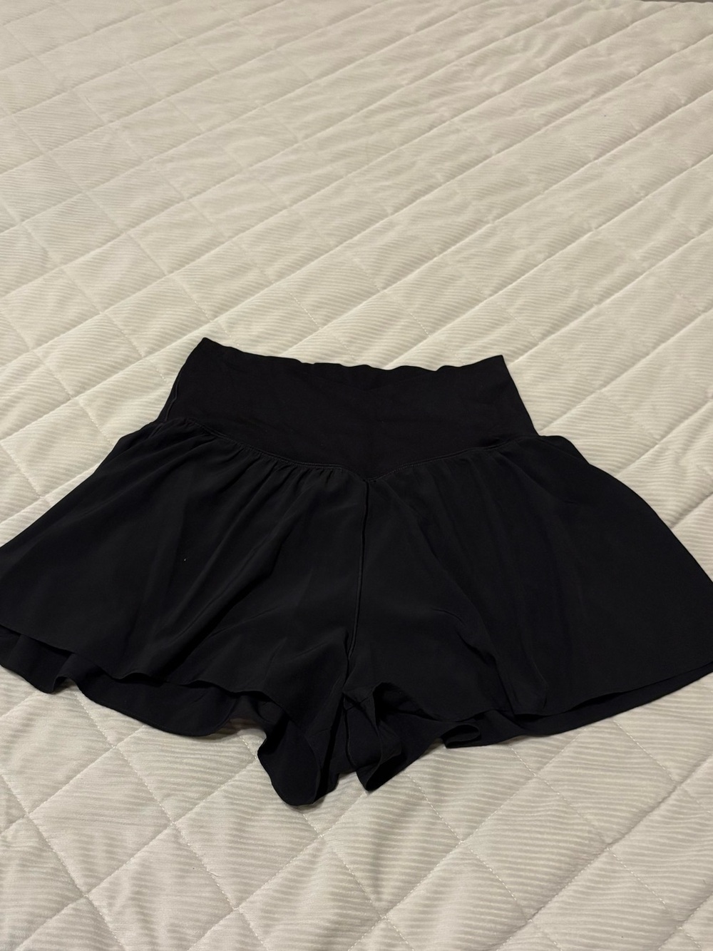 American Eagle Outfitters Black High-Waist Flowy Skort Shorts